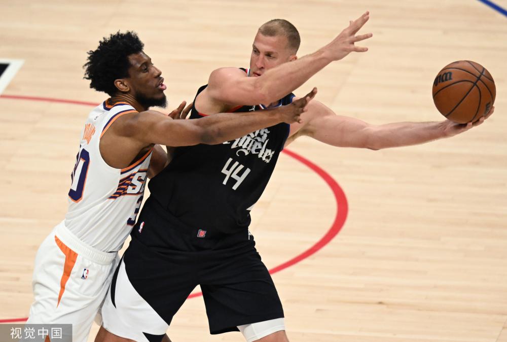 将巴林逼入 将巴林逼入